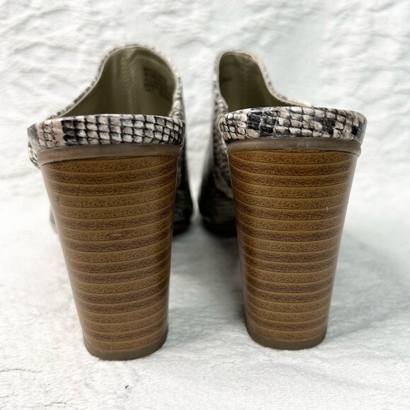 White Mountain Datenight Peep Toe Clogs Snake Print Block Heel Mule Slides - Picture 7 of 8